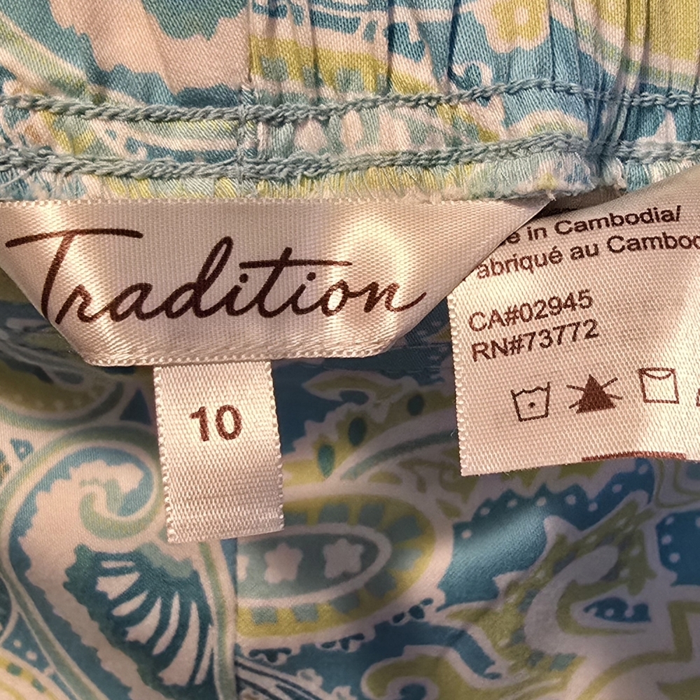 Tradition Paisley Capris in Turquoise, Lime & Cream - Picture 6 of 6